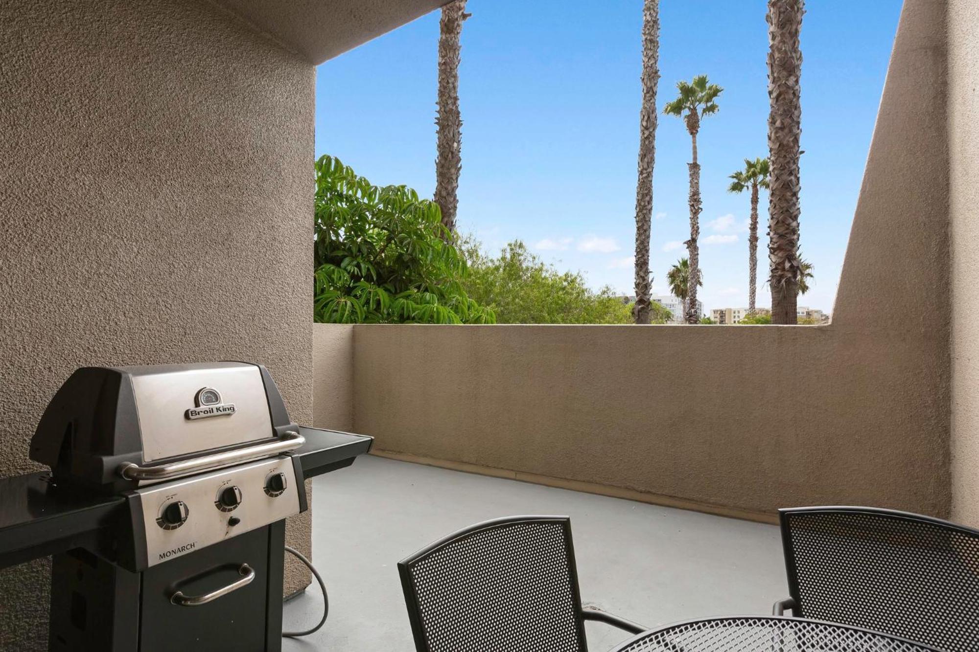 Worldmark Oceanside Harbor Exterior photo